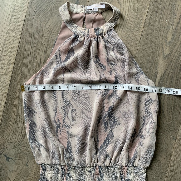 Halter tank with elastic bottom - Picture 6 of 7